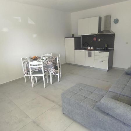 Apartment Nikolena Rovinjsko Selo Zewnętrze zdjęcie